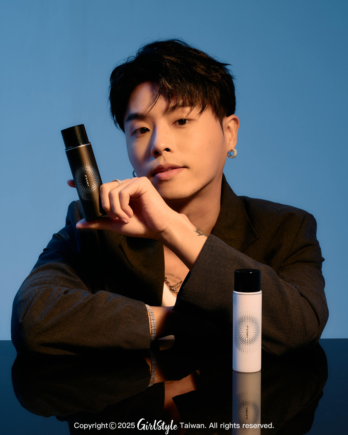 PRAMY柏瑞美｜長效保濕噴霧：水光亮面（白）/ 柔焦霧面（黑）