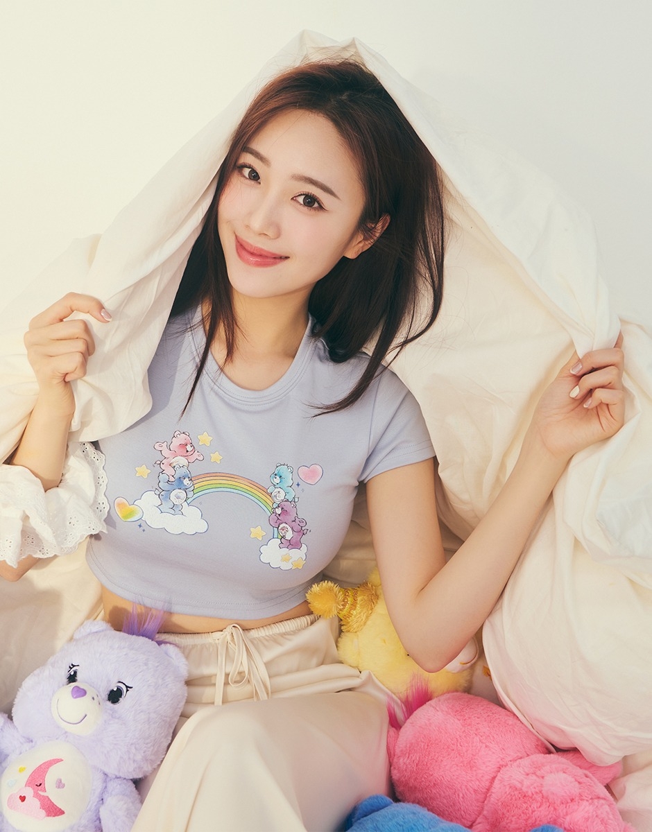 WAVE SHINE 挺波衣-Care bears系列短版修身短袖bra上衣,NT$990