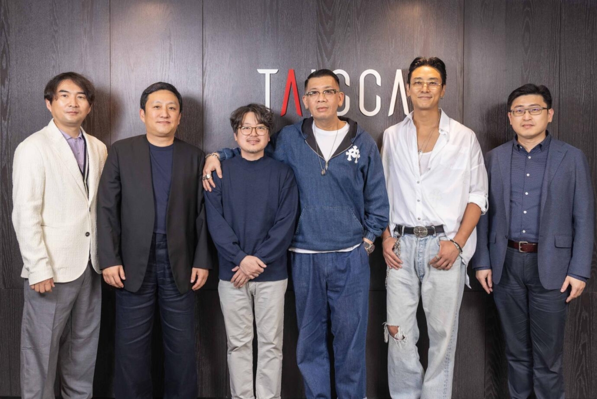 《外傷重症中心》導演李度潤、男主角朱智勳與文策院方進行台韓交流。