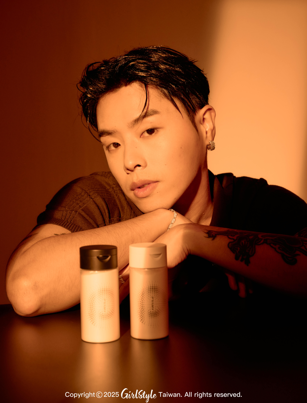 PRAMY柏瑞美｜清透無瑕絲柔蜜粉：透白色 / 淺膚色