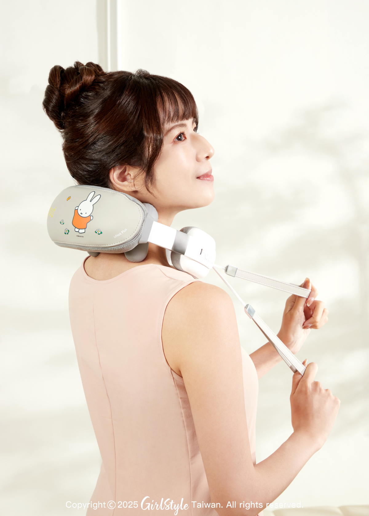 OSIM 紓暖頸肩樂 miffy限量版 特價$2,980 (原價$3,980)