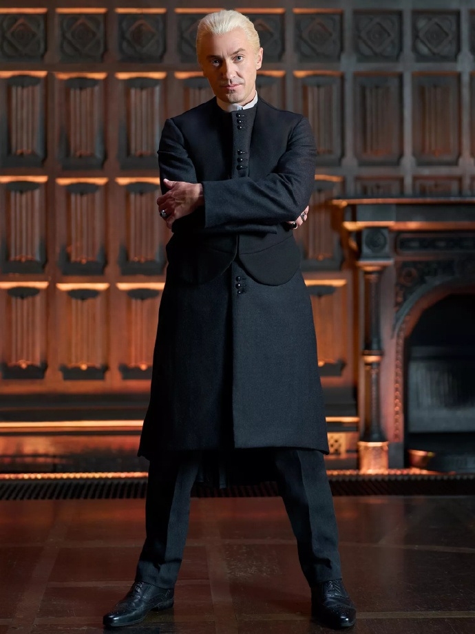 湯姆費爾頓在百老匯回歸演出「跩哥馬份」