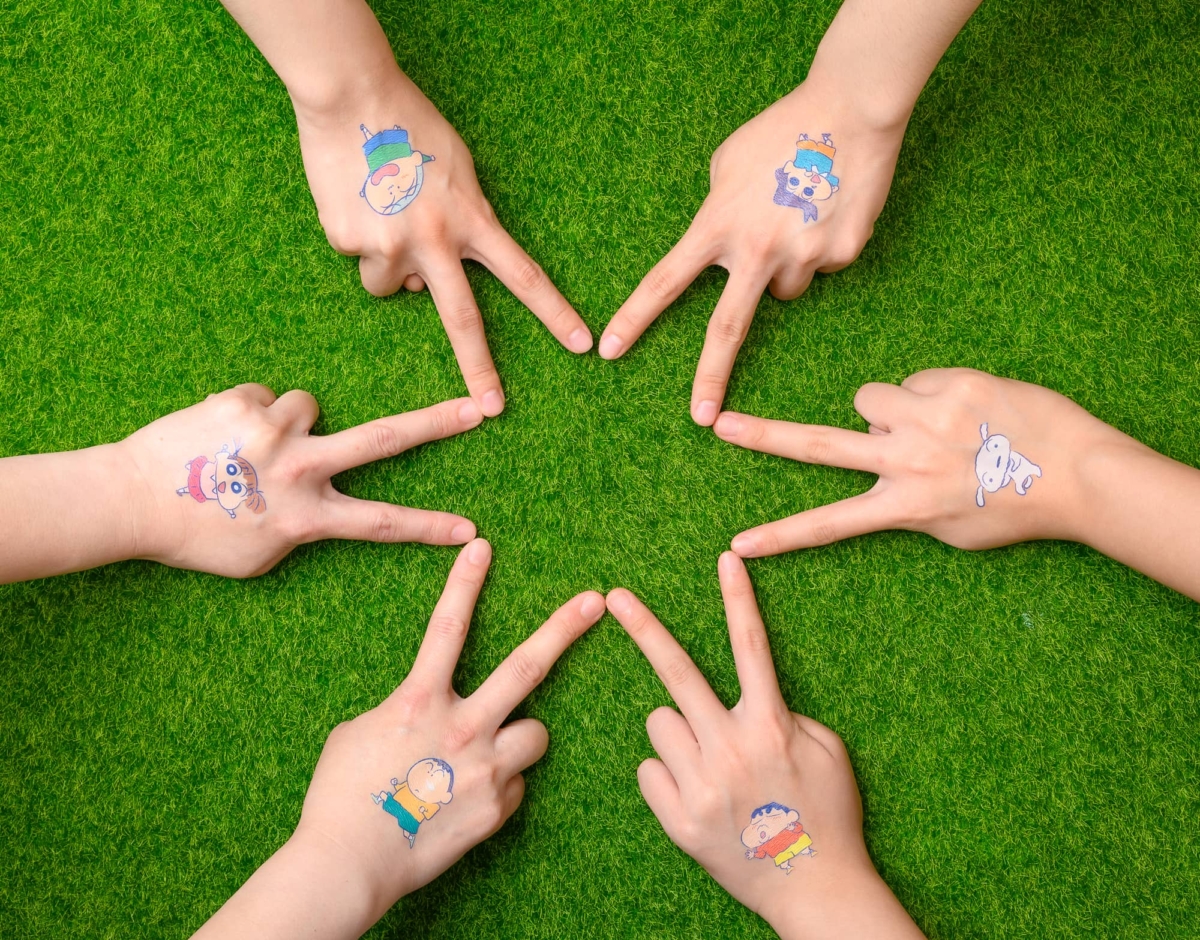 限定角色紋身貼紙（隨機贈送）