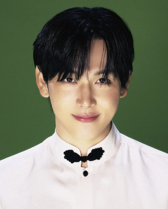 :第一次看劇本時我覺得這是一個反派角色。帶著這個想法去見導演時,導演卻說名器不完全是個壞人