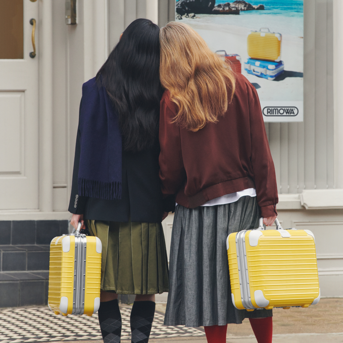 RIMOWA Holiday Case 手提箱,NT$39,900