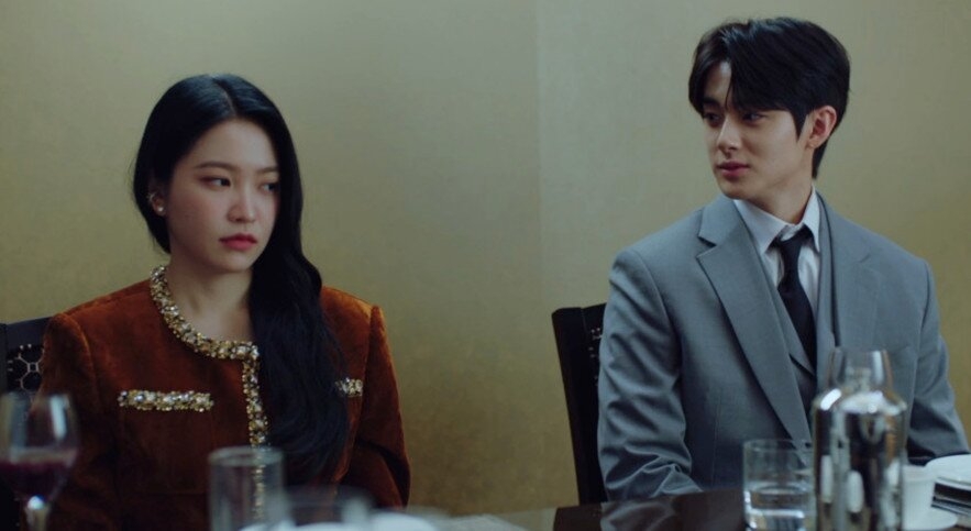 金旻奎、Yeri在《清潭國際高等學校2》有著情感糾葛。