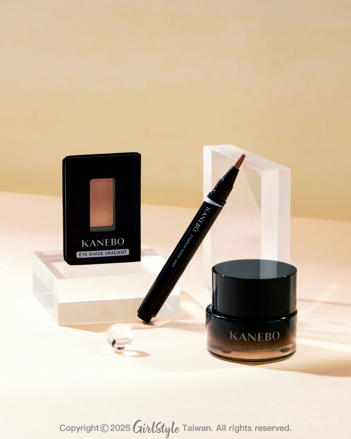 KANEBO 無瑕妍采活力肌粉霜Ⅱ、柔渲繪眉筆、渲影漸層眉彩粉