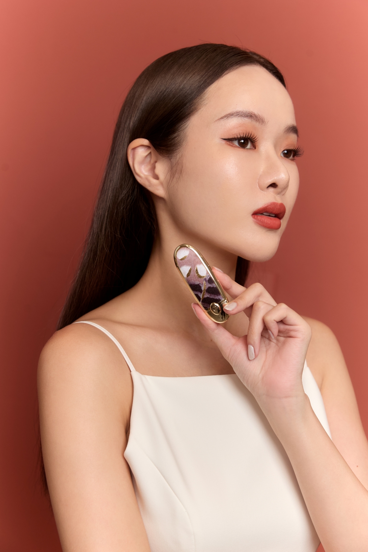 嬌蘭2025 MAJESTIC FEATHERS 翎羽之華 秋季限定彩妝