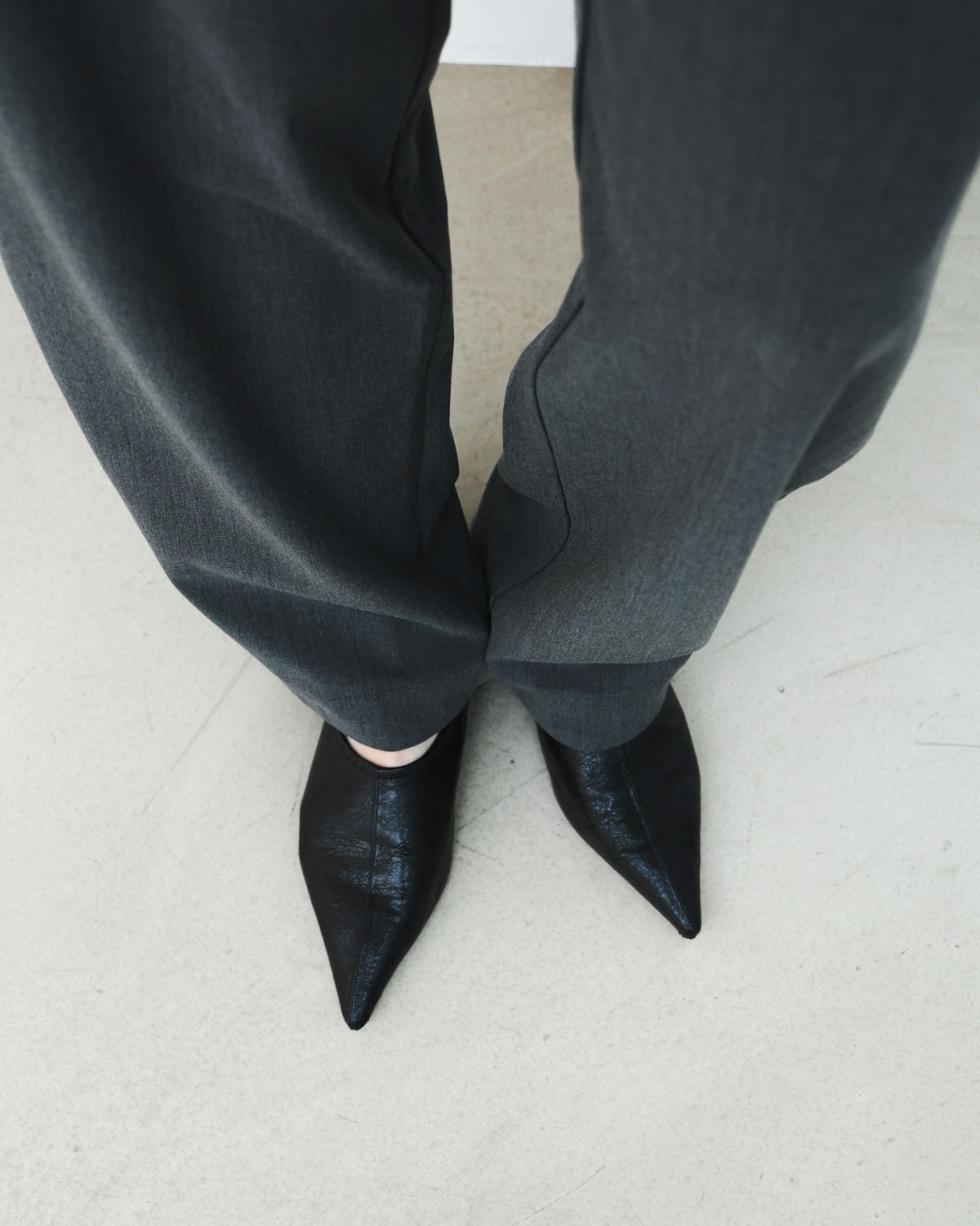 Studio Doe 高腰繭型闊腿西裝褲(TODAYFUL限量聯名),NT$1,980