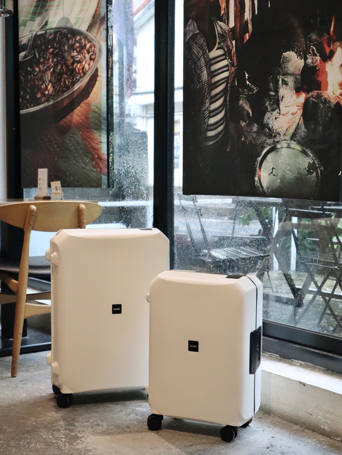 LOJEL明星款VOJA全新象牙白，時髦百搭不搶戲！