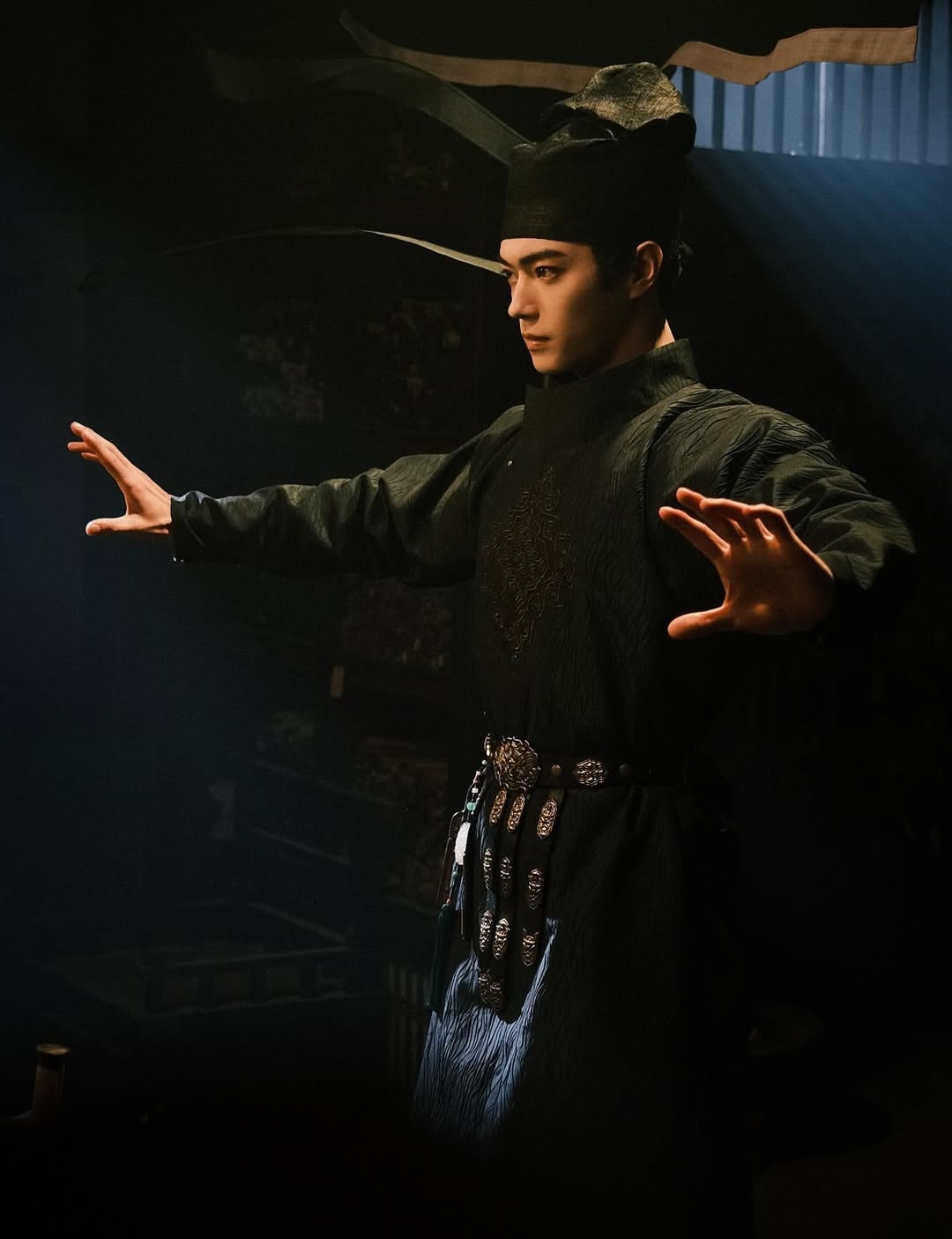 許凱《子夜歸》