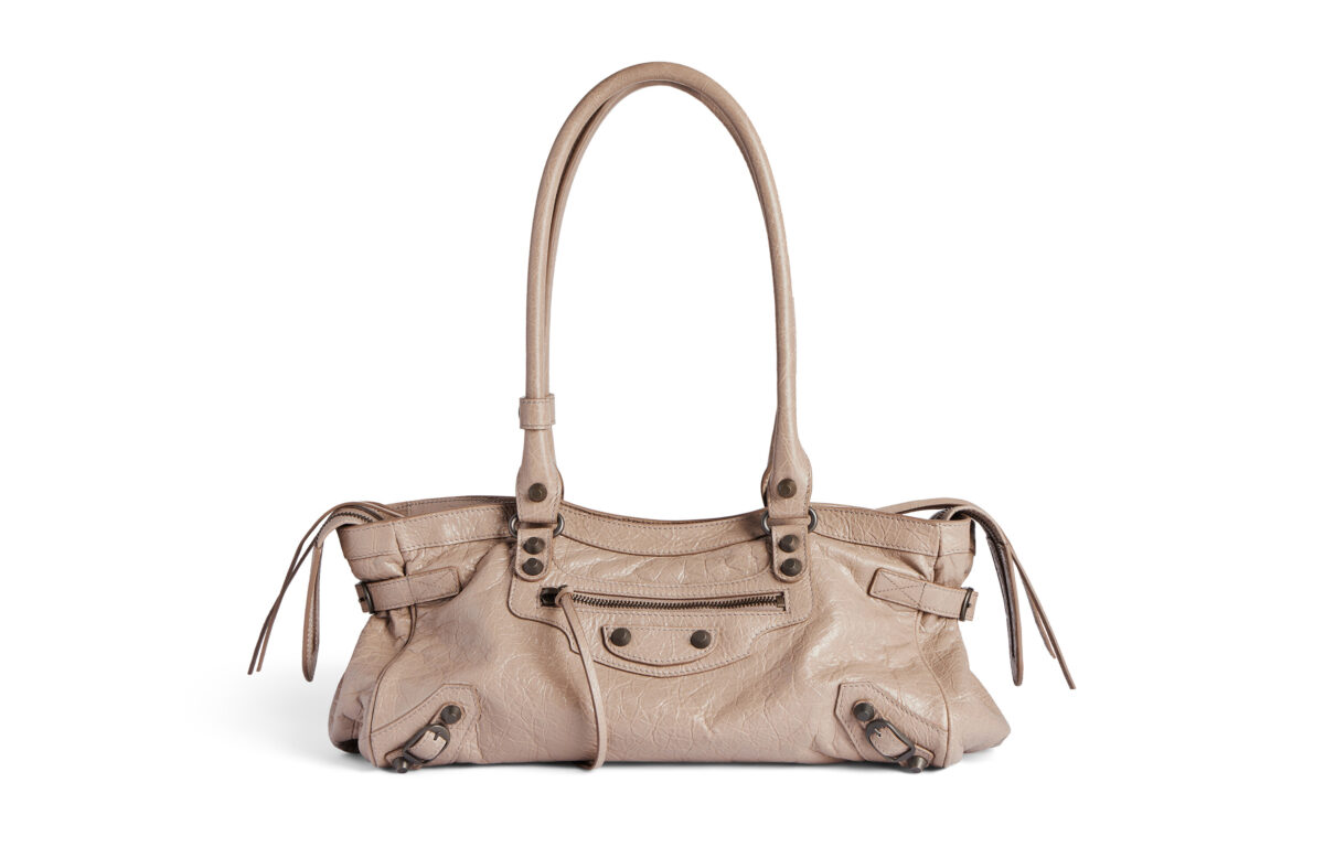 Balenciaga LE CITY BAG EAST WEST 杏色肩背包，NT$ 75,750