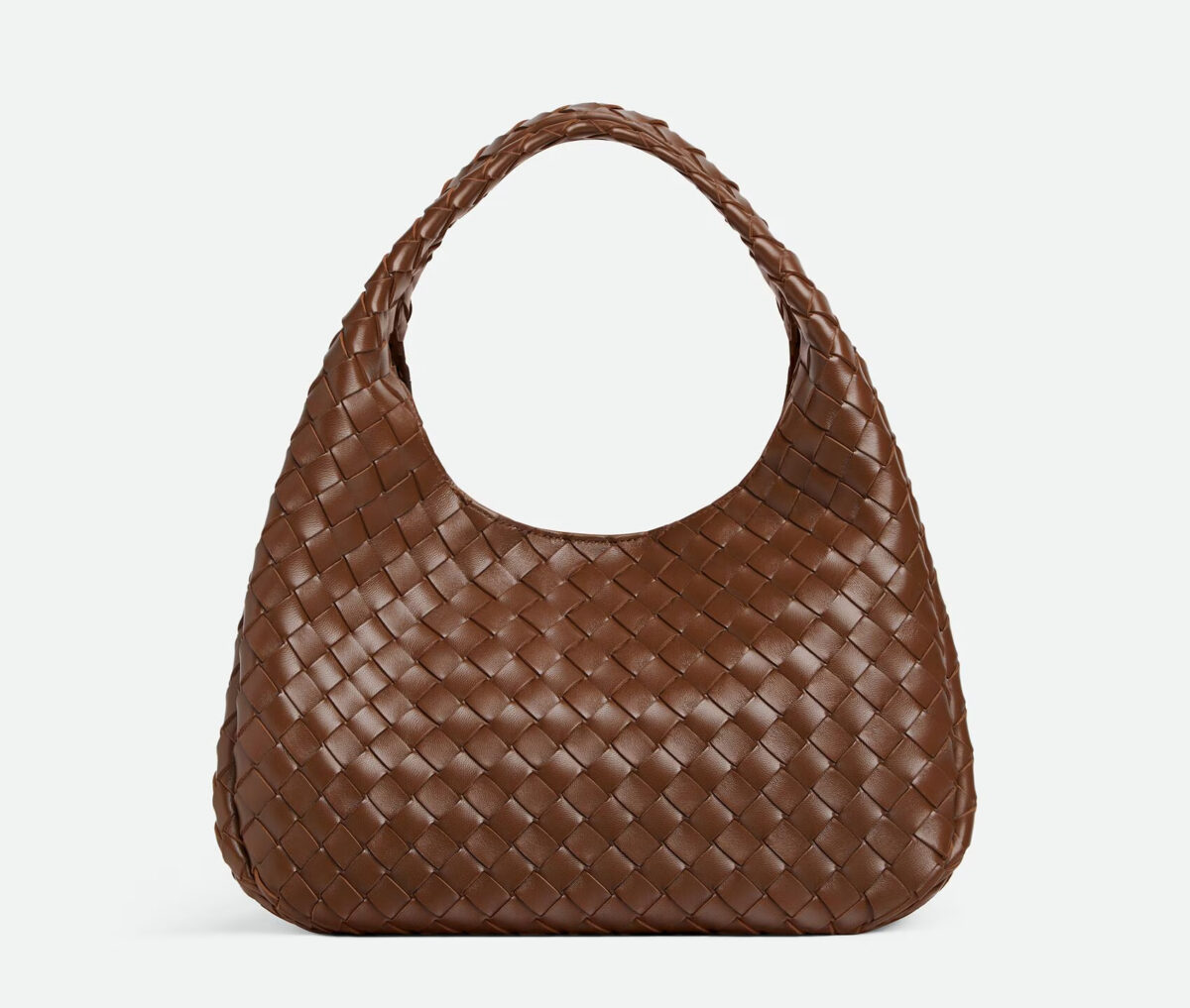 Bottega Veneta Campana 焦糖色編織皮革肩背包，NT$ 148,500