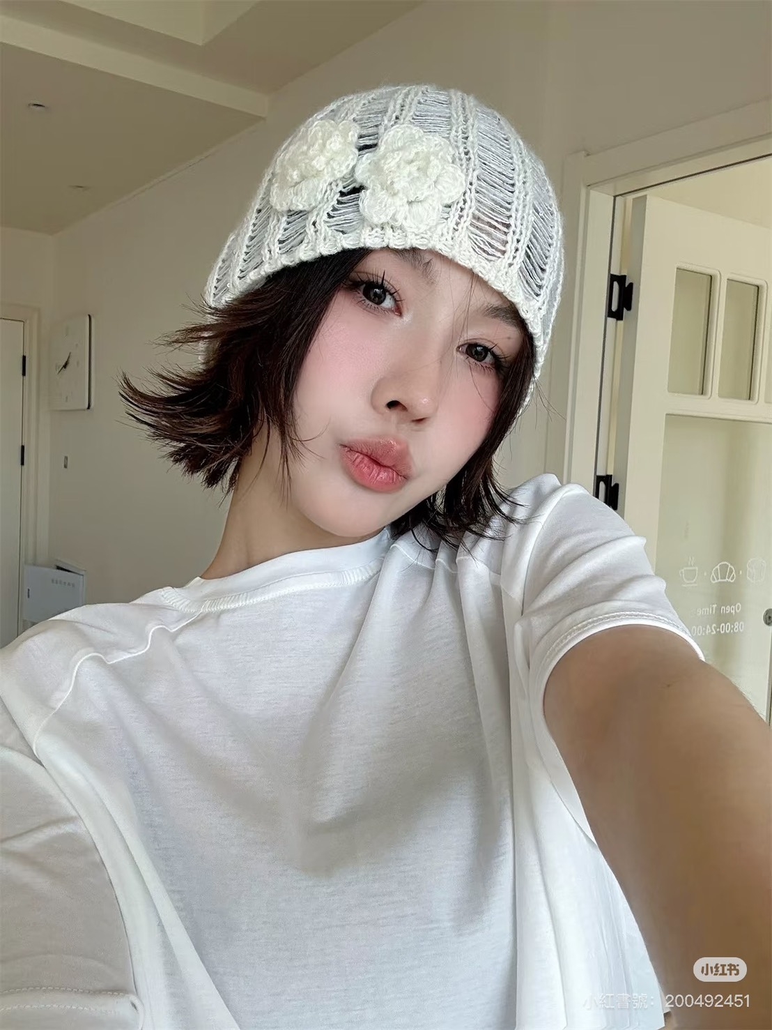 針織帽 X 耳下短鮑伯:俏麗靈動的甜美亮點