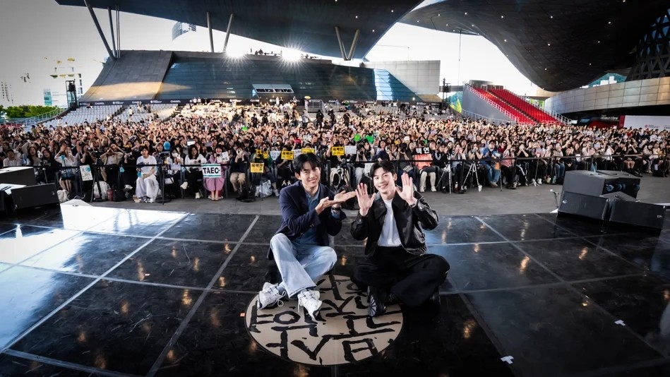 許光漢、玉澤演世紀合體為本屆釜山影展增光。