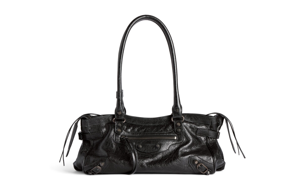 Balenciaga LE CITY BAG EAST WEST 黑色肩背包，NT$ 75,750