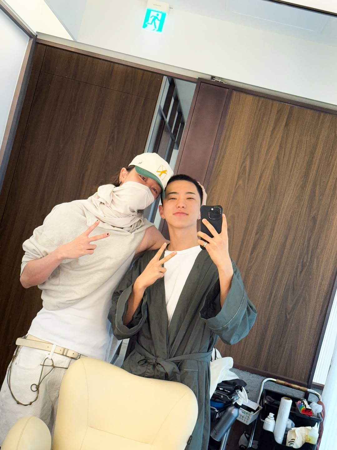 SEVENTEEN Hoshi入伍前剃頭