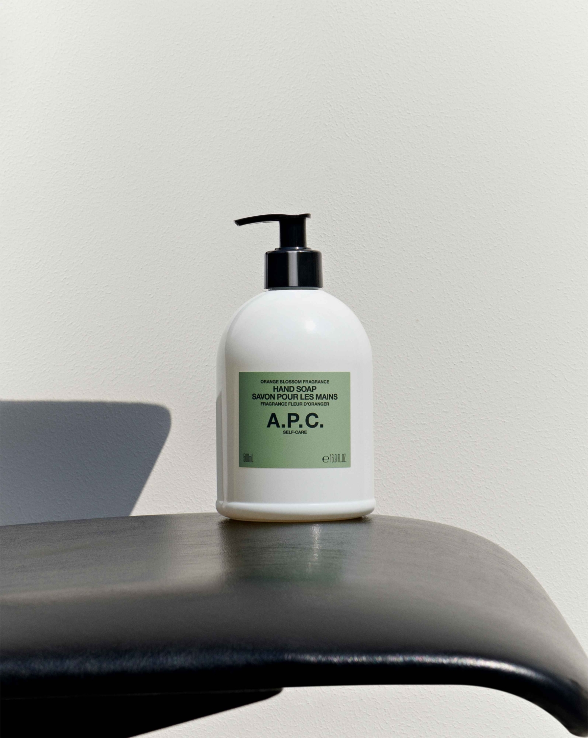 旅用&居家必備「質感洗手好物」推薦02:A.P.C. 橙花洗手乳500ml,NT$1,600