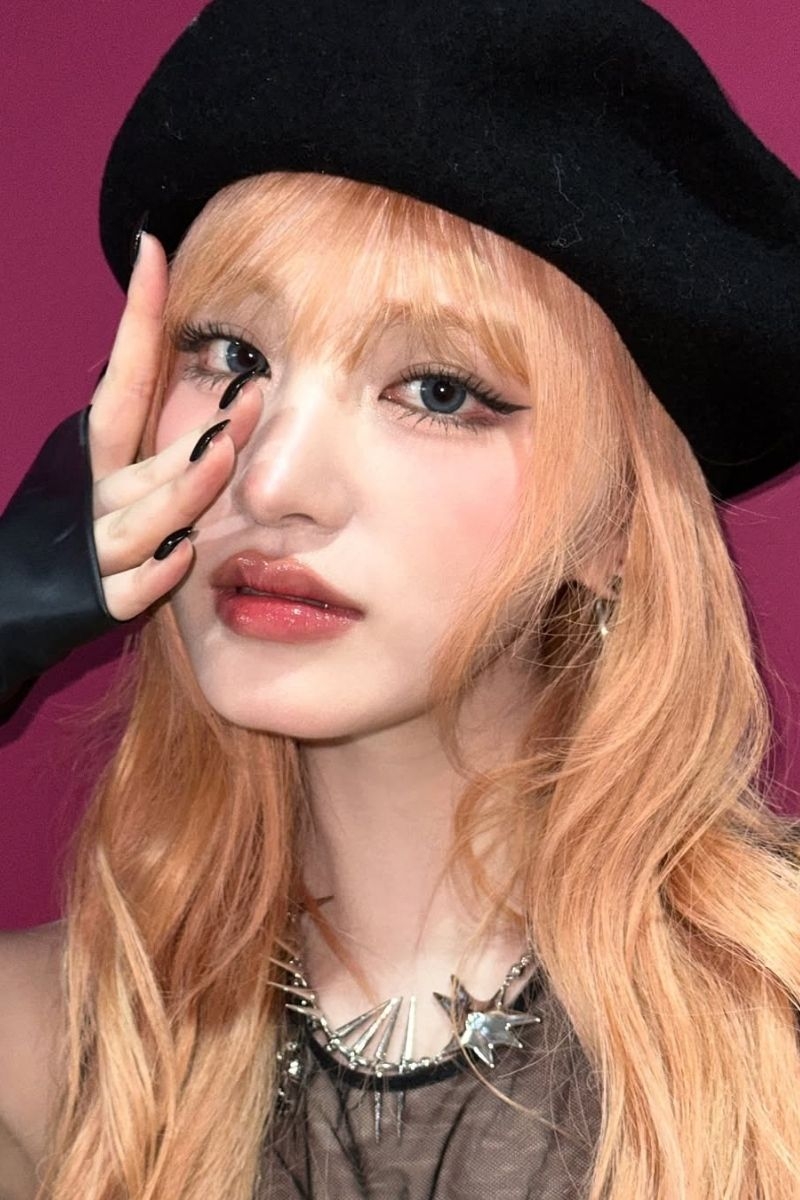 秋天就是要走高級的香檳金棕色調！