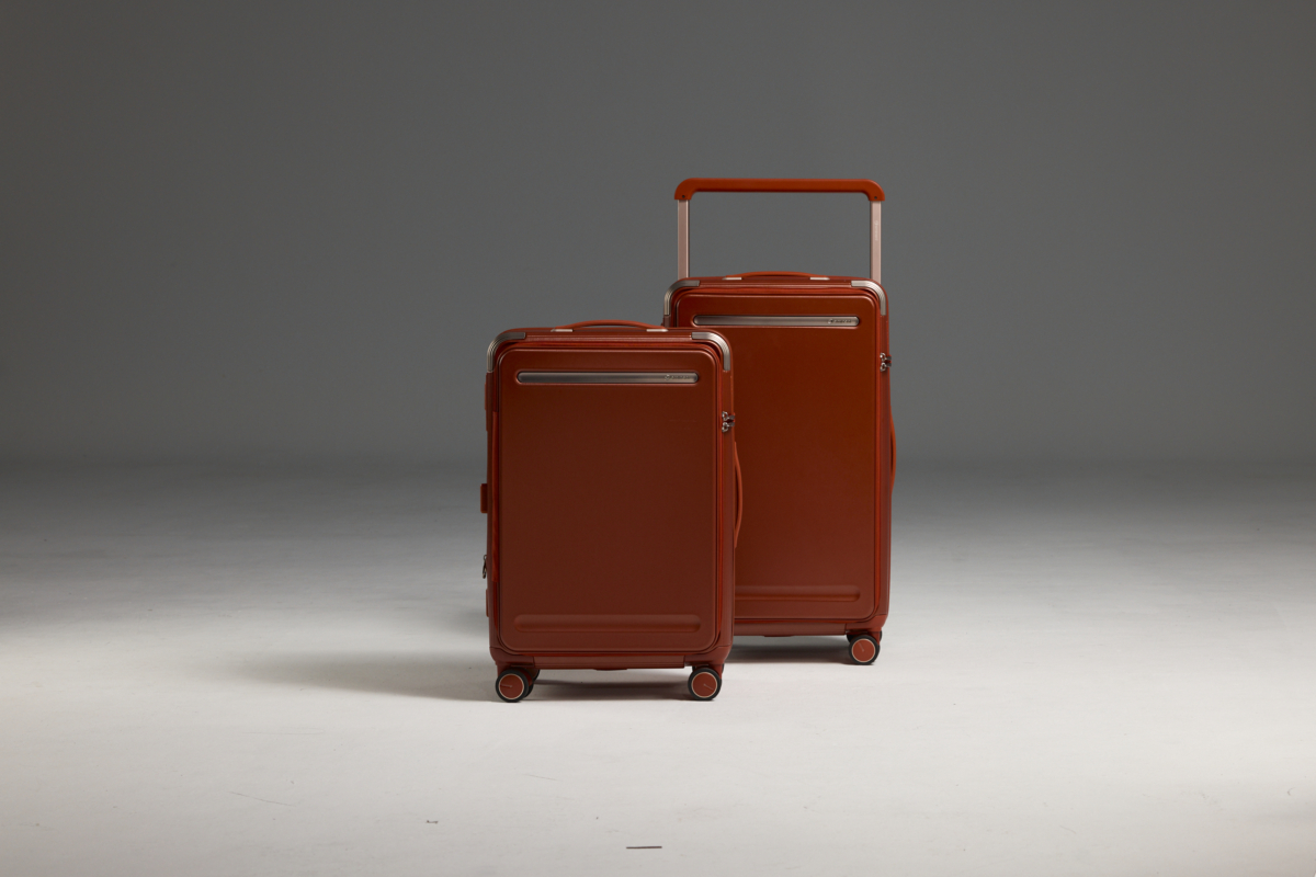 萬國通路 Vista KK75奔放的「緋紅色」