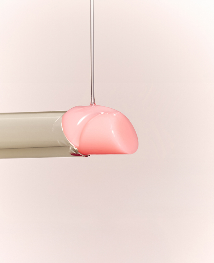 THE WHOO初綻花語潤色護唇膏#01 BLUSH 晨光，NT$1,280