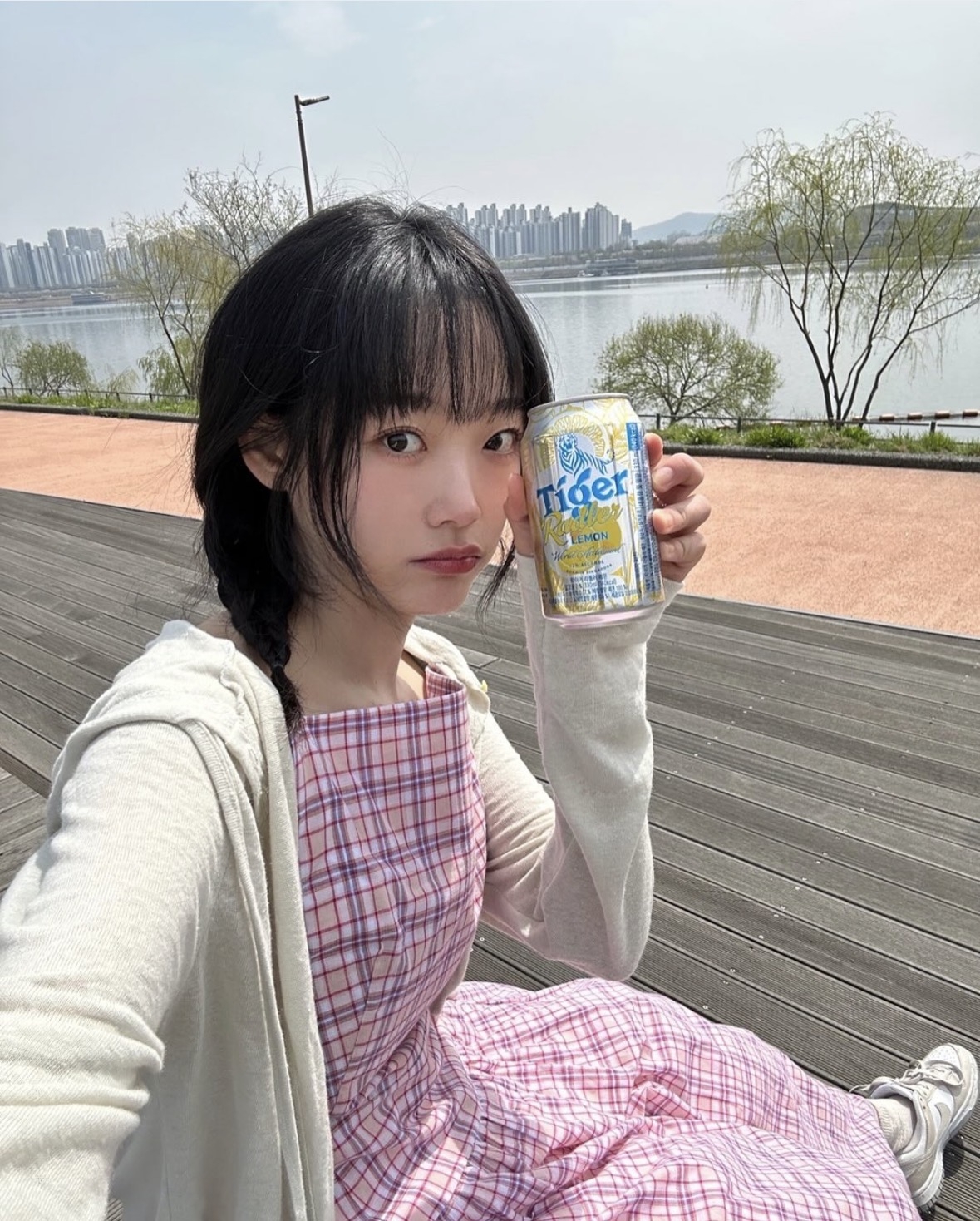 髮型同時也能添加穿搭的豐富層度！