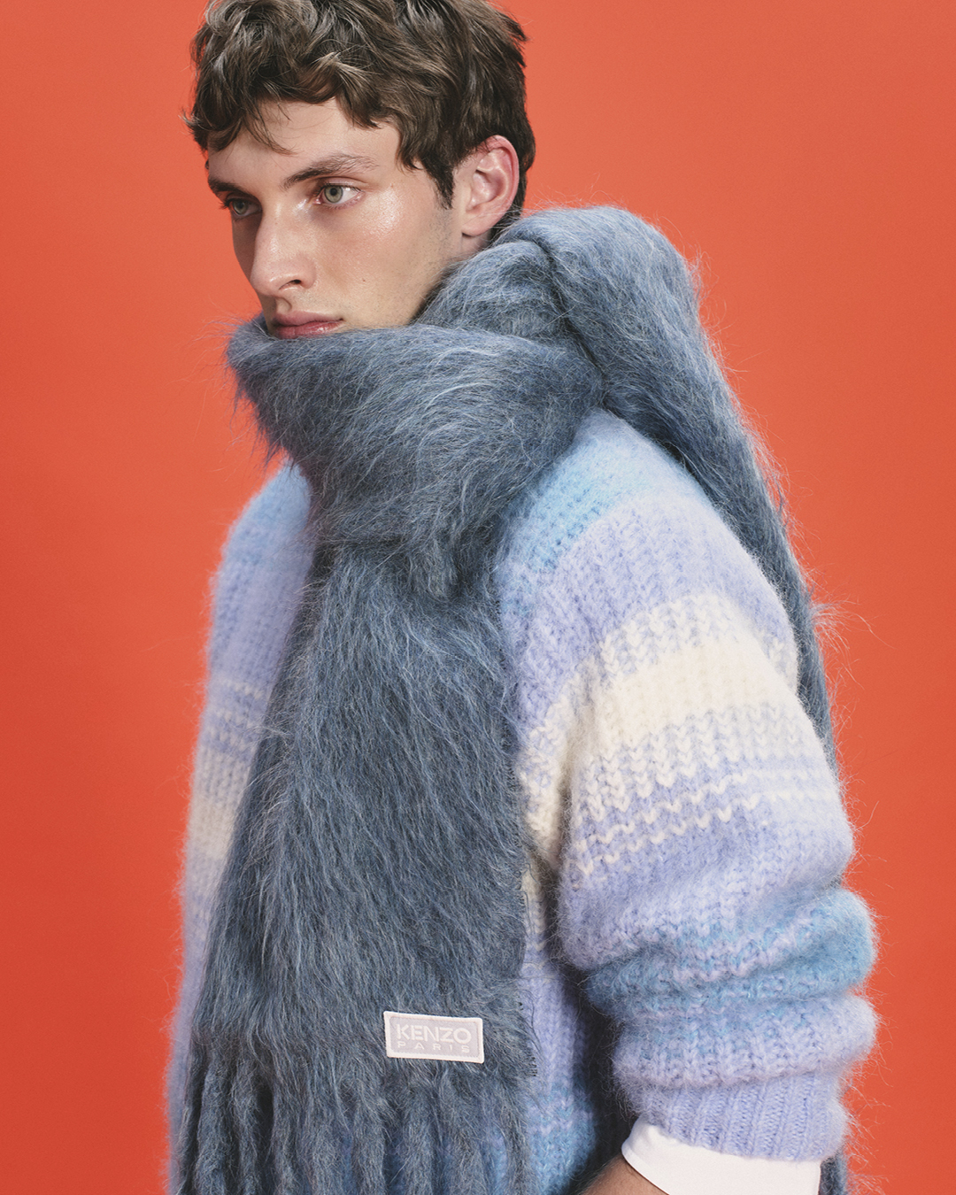 KENZO 雲絨印象霧藍色馬海毛圍巾，NT$21,300
