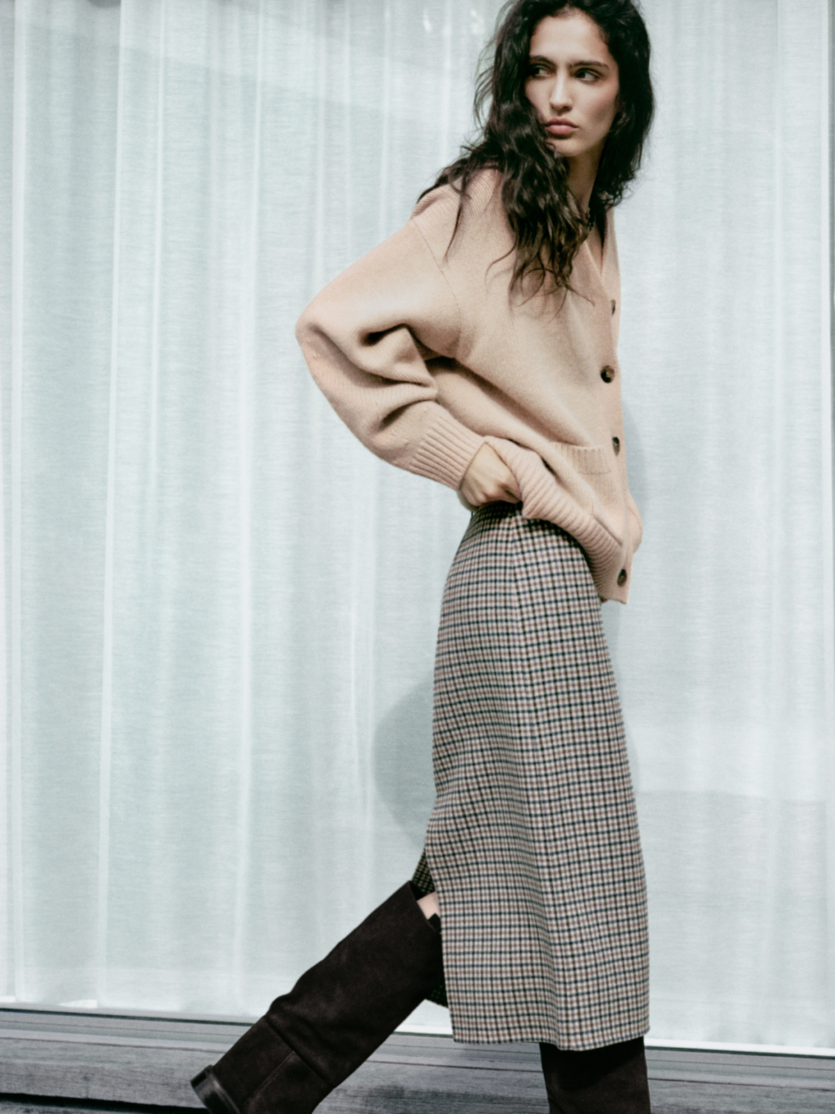 COS 於秋冬系列重新詮釋喀什米爾經典