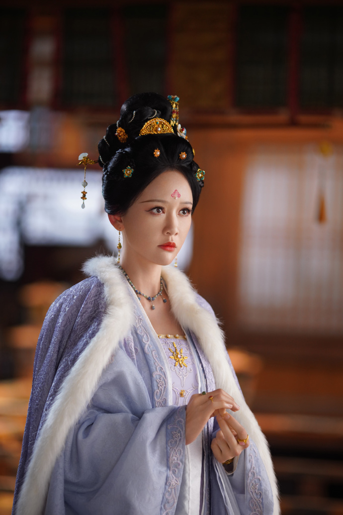 《山河枕》「長公主」高貴華麗。