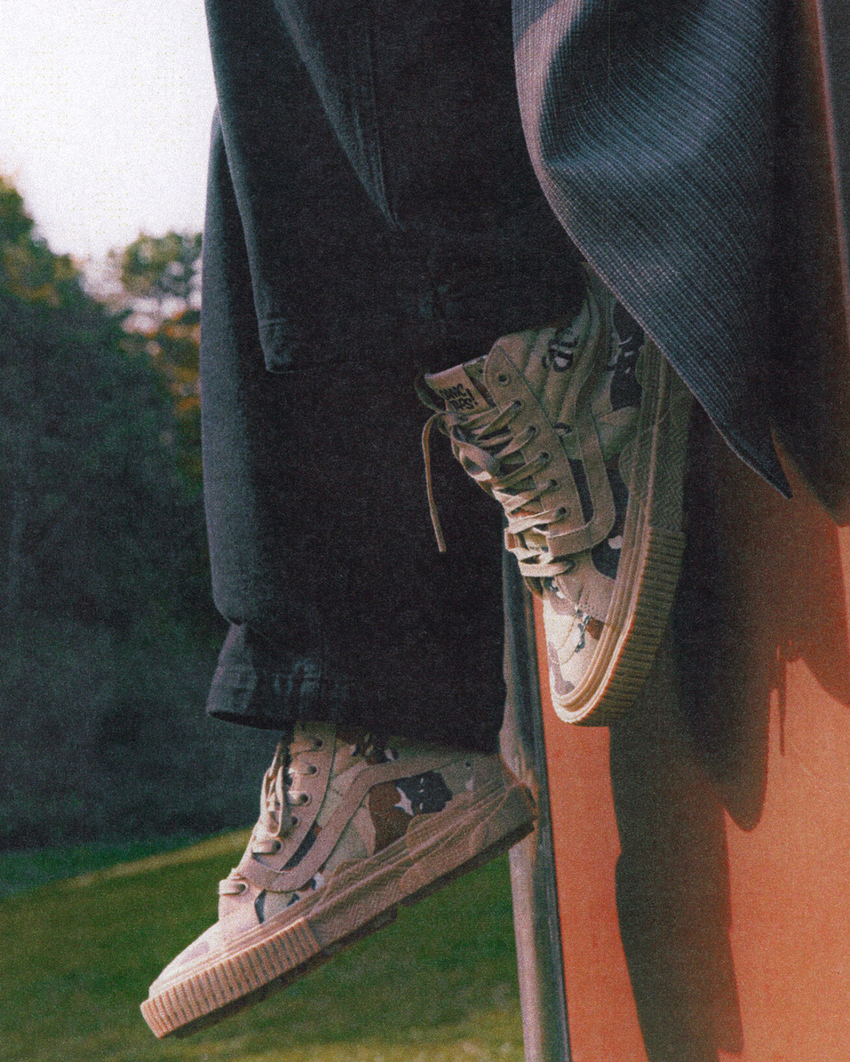 OTW by Vans x OAMC x WTAPS 三方聯名重磅推出 Sk8-Hi GL Lug 鞋款