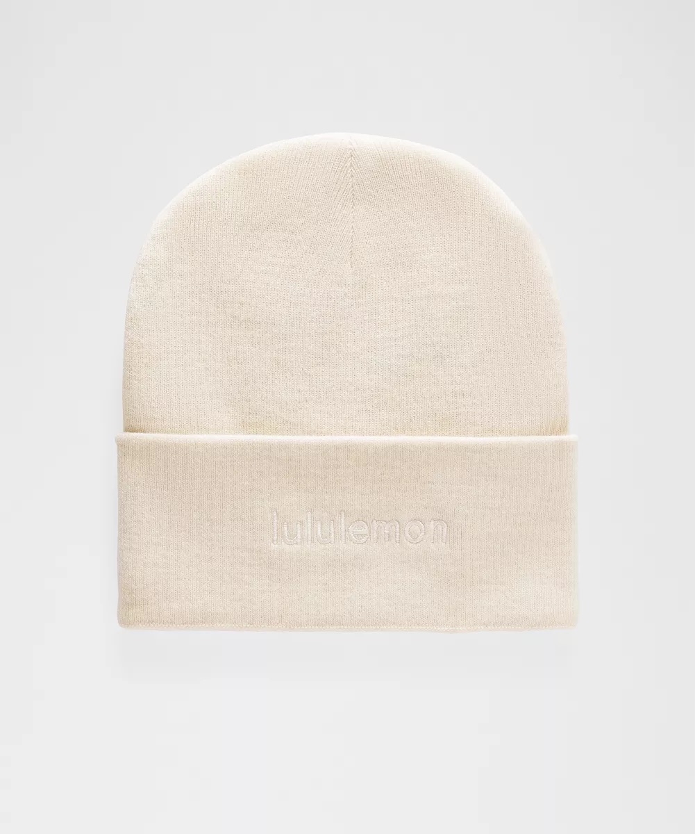 lululemon Warm Revelation 冷帽 Wordmark，NT$ 1,680
