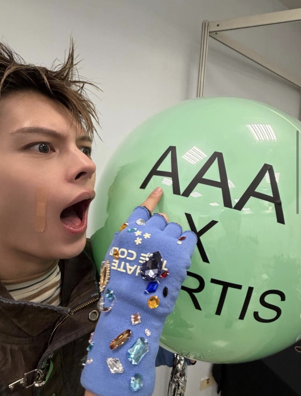 人氣男團Cortis 私底下搞怪無厘頭，萌翻許多歌迷粉絲！