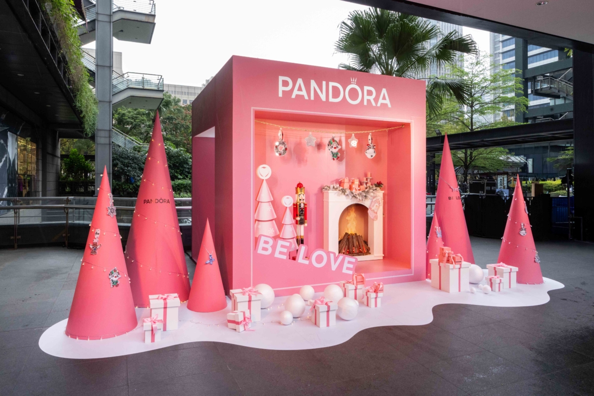 PANDORA「拍立得聖誕裝置」