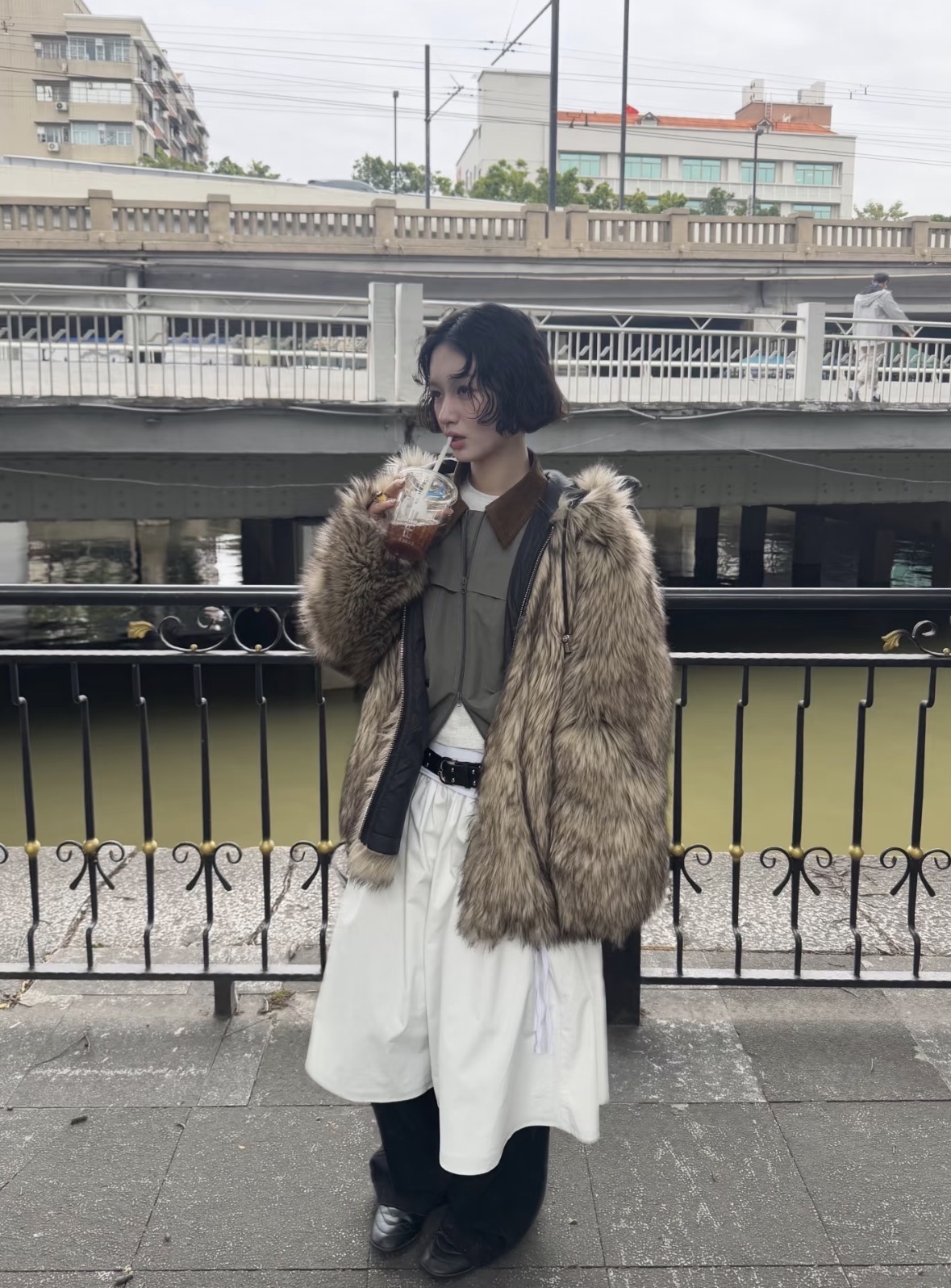 今年連韓妞都風靡的皮草外套，絕對必須存在你的衣櫃！