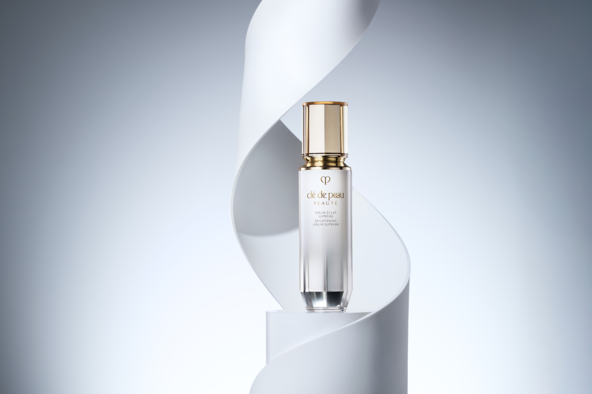 肌膚之鑰 彩虹藻鑽光精華 40mL，NT$10,500