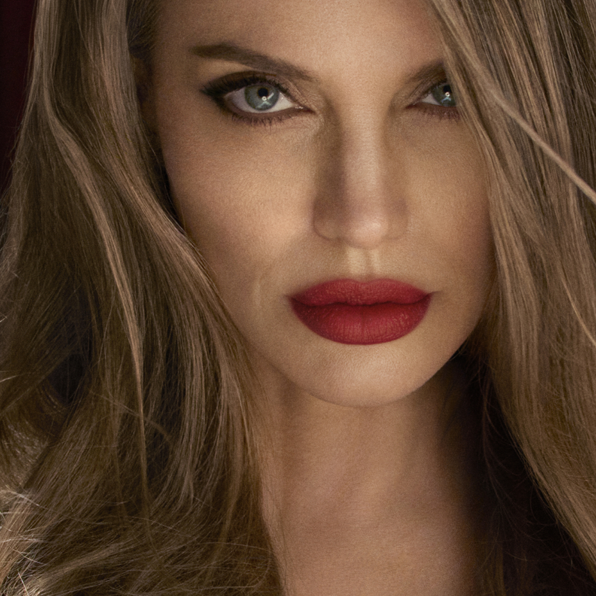 TOM FORD 超模黑跟霧光唇膏#16 Scarlet Rouge，NT$1,950