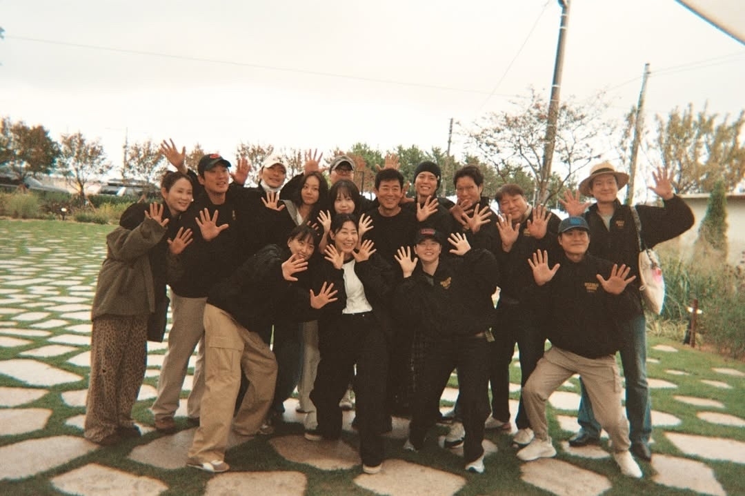 《請回答1988十週年》全體大合照