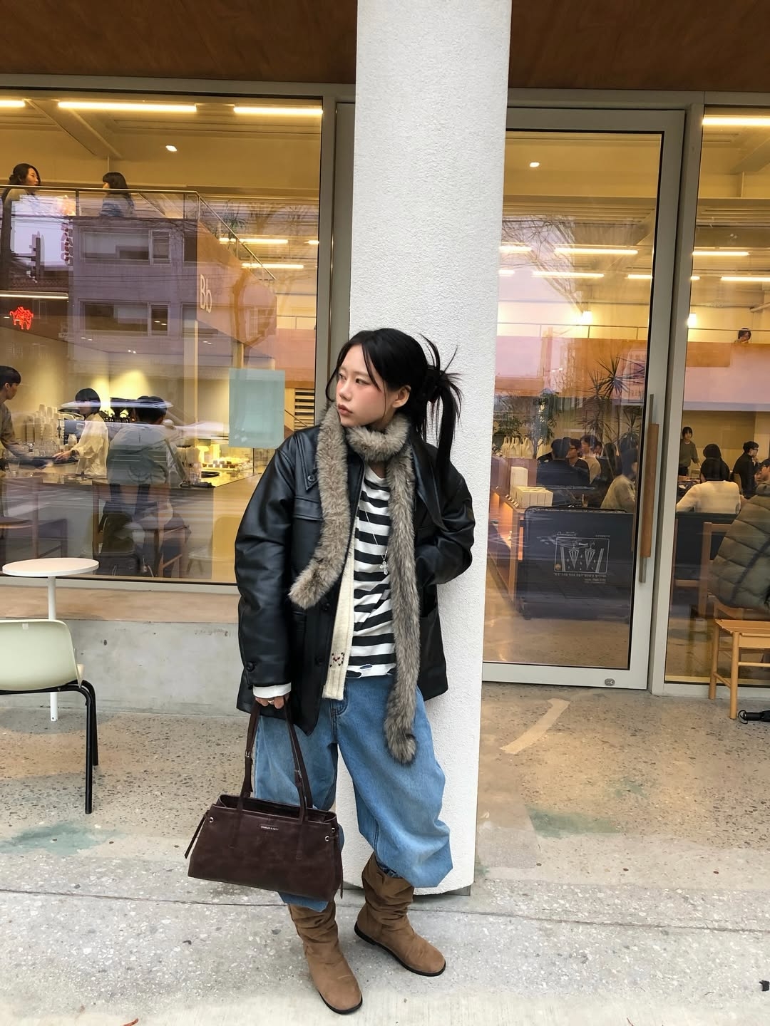 麂皮靴是打造復古隨性風格的神器。