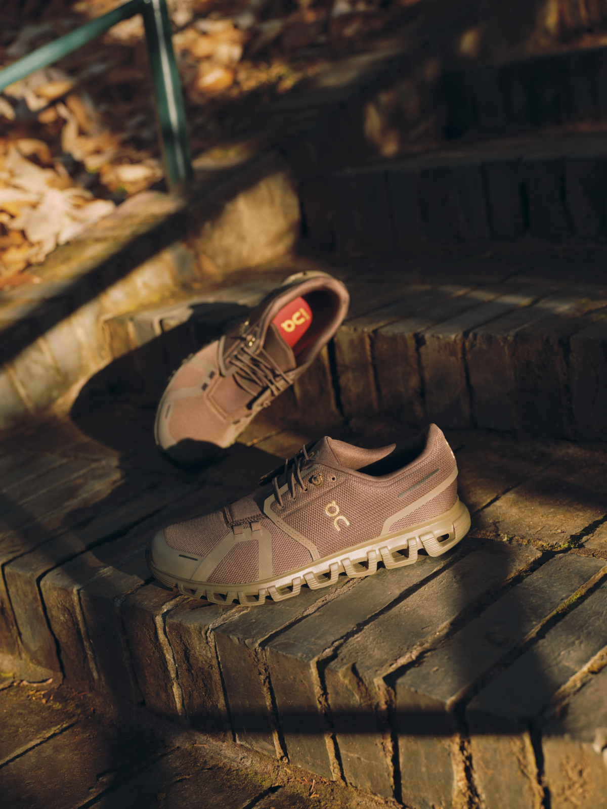 On昂跑 On Cloud 6，NT$4,980