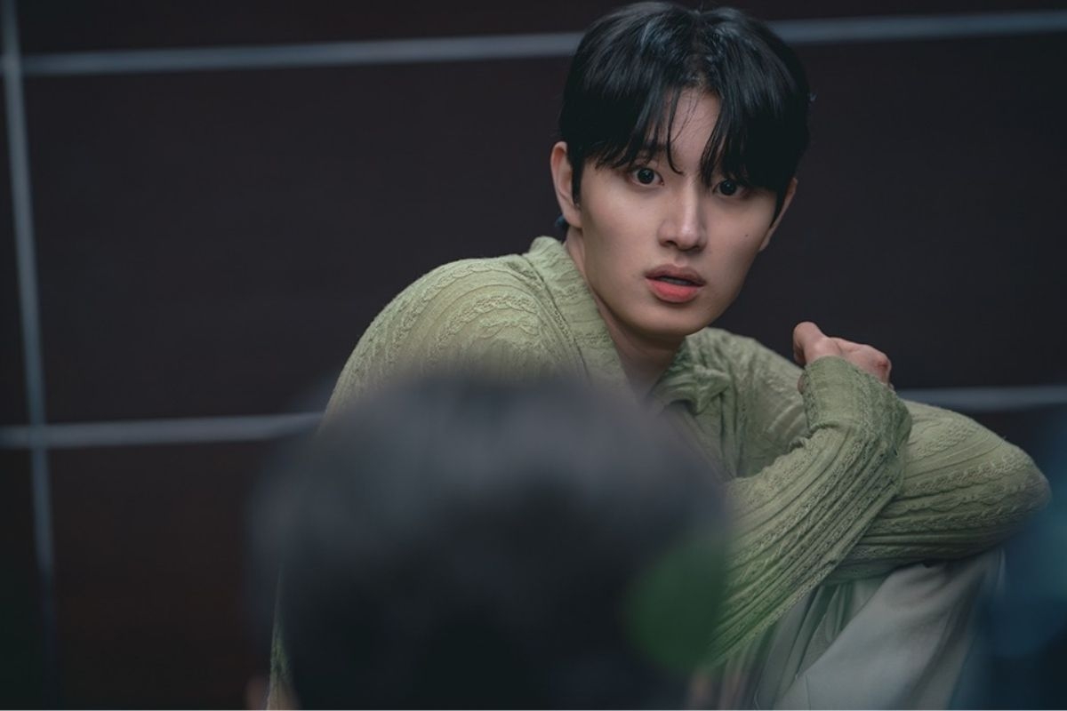 姜志煥（金載原 飾）曾為男公關，為了莎拉做出了種種危險抉擇。