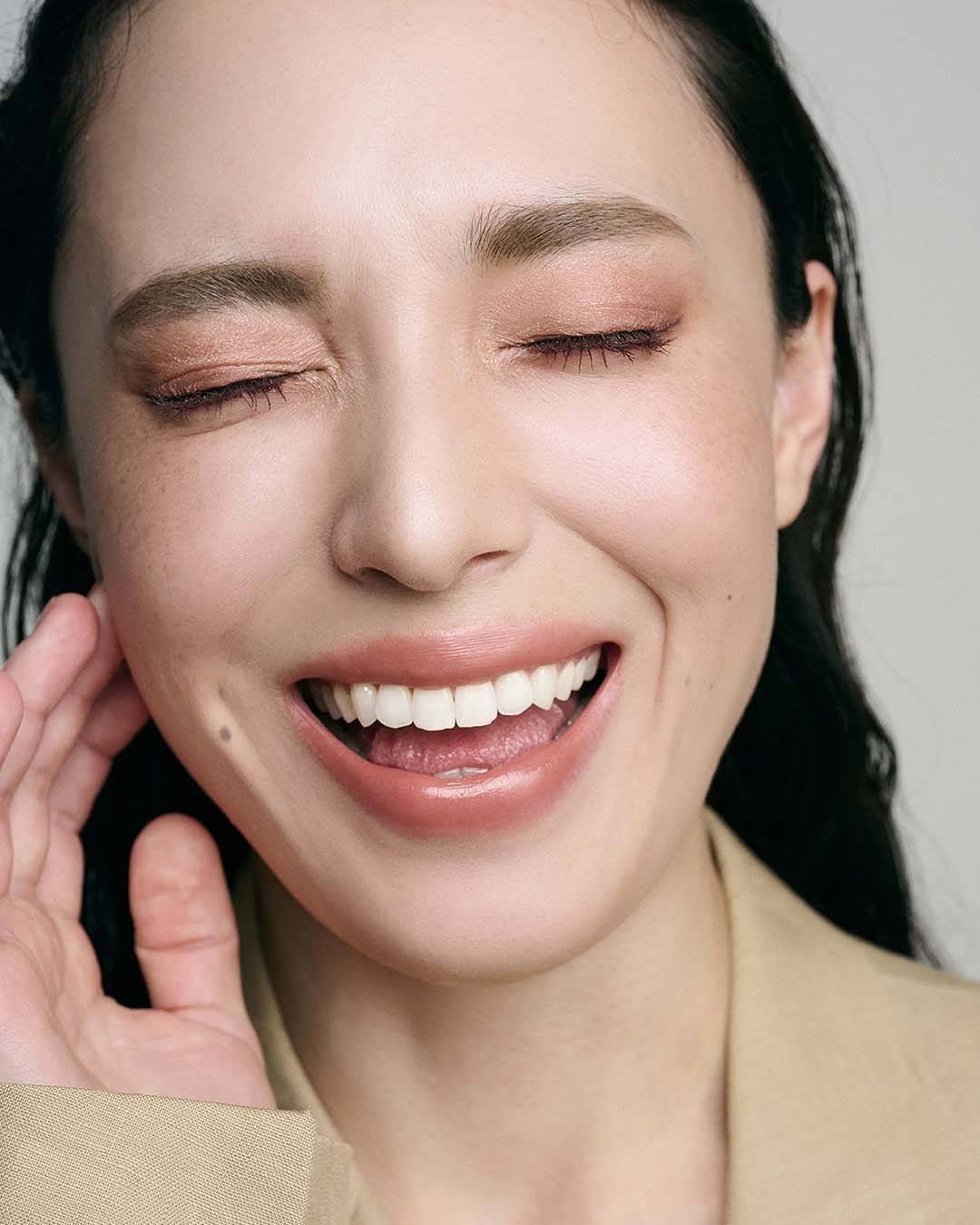 THREE 夢幻柔光唇膏07 ALMOND TEA，NT$1,300 