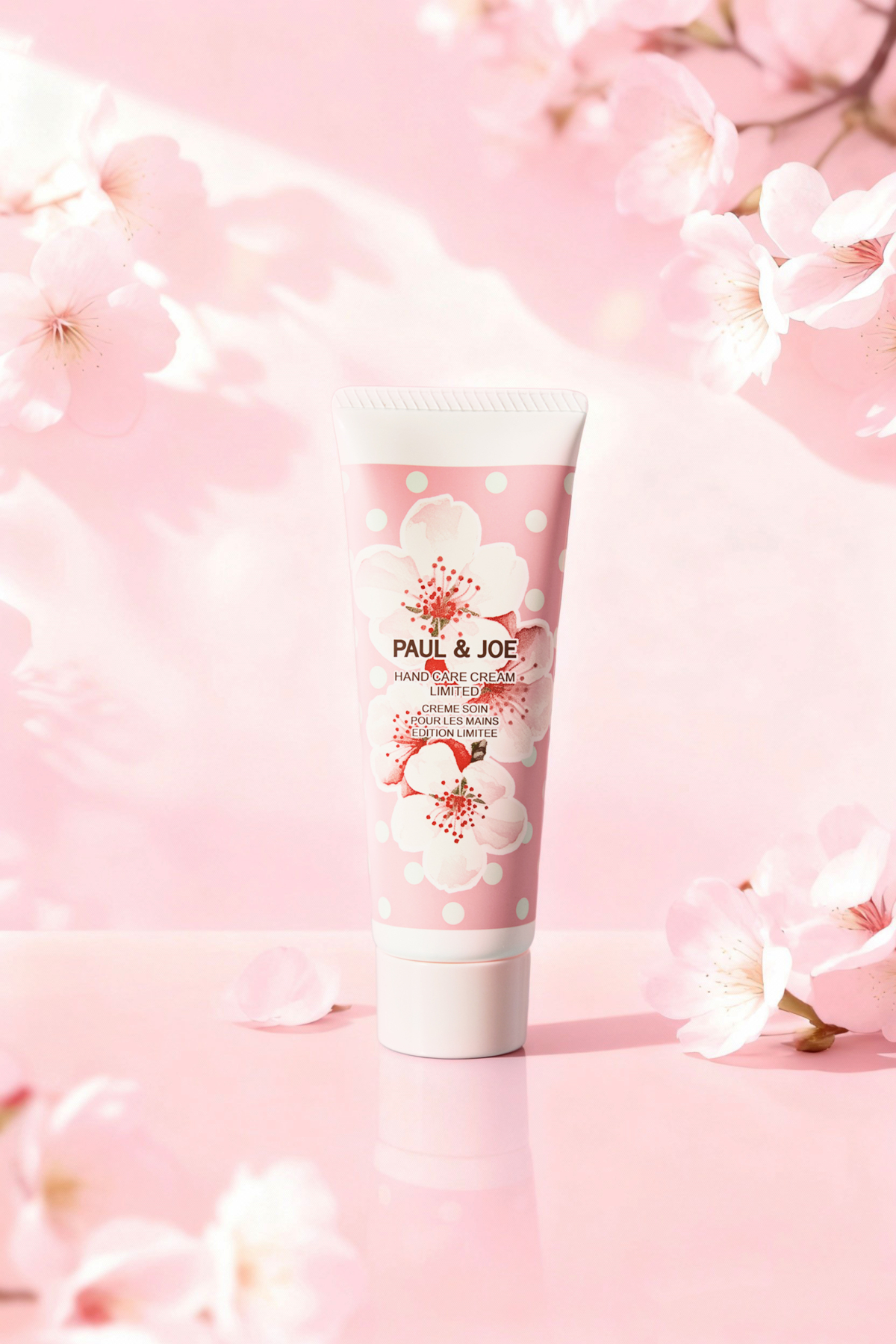 PAUL & JOE 粉紅櫻花限量護手霜40g，NT$560