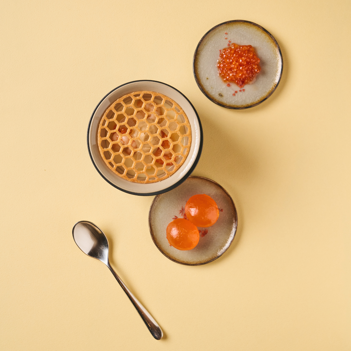 誕．破蛋之喜火燒蝦｜魚板、鮭魚卵、臘味鹹蛋黃泡泡