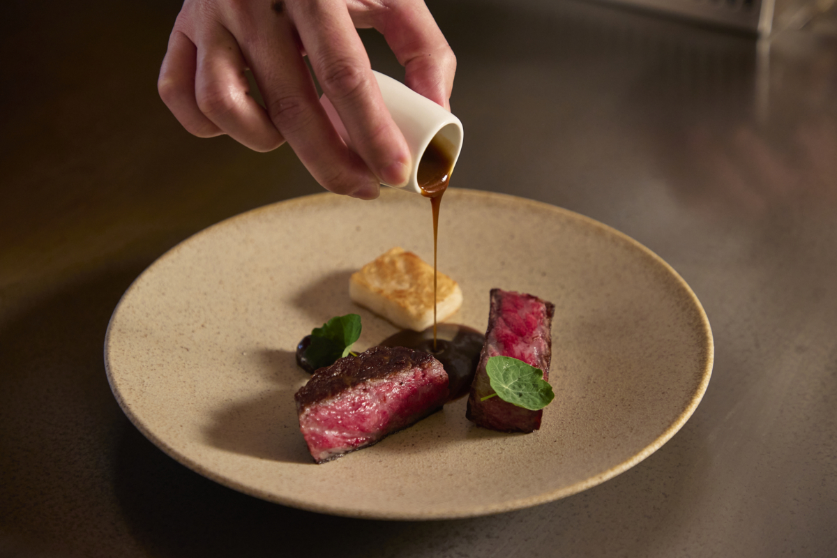 煦．承家｜川味牛肉・麵、黑蒜