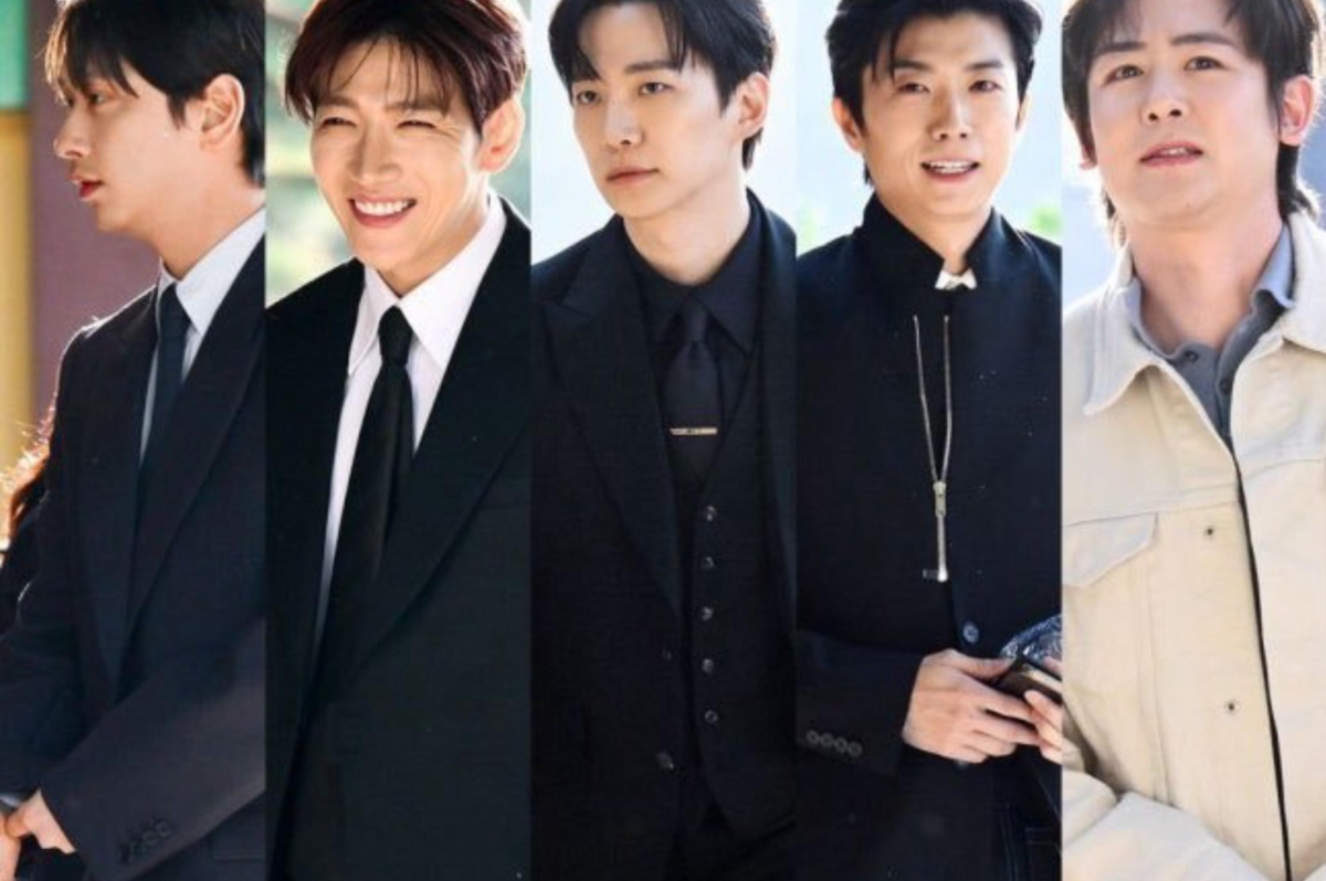 2PM 全體合體獻唱