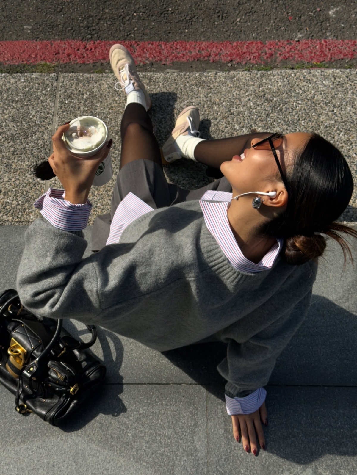 Chloé Kick淡粉色芭蕾休閒鞋，NT$23,800/Chloé Kick鵝黃色芭蕾休閒鞋，NT$24,800