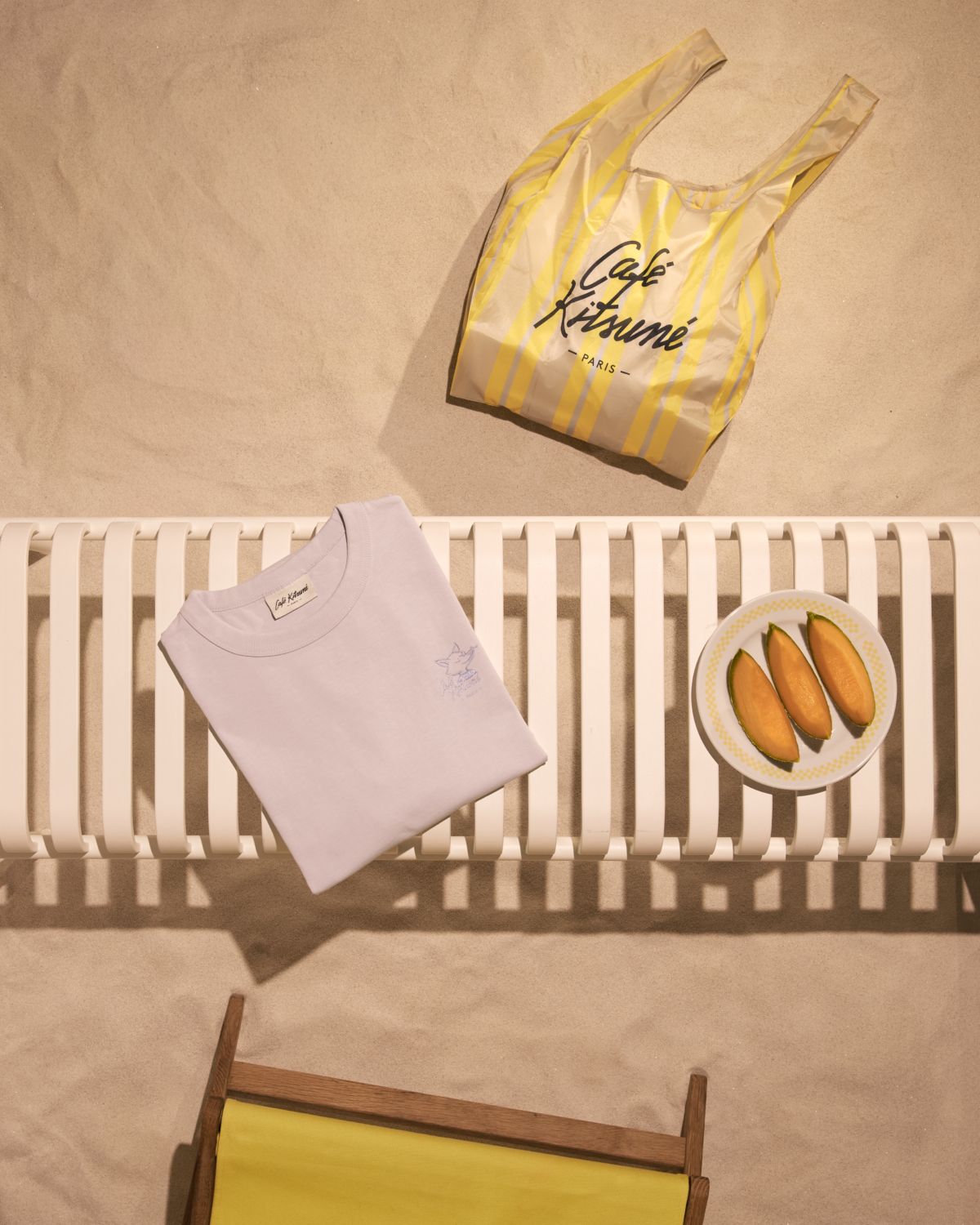 Café Kitsuné 檸檬漸層摺疊手提袋,NT$1,300