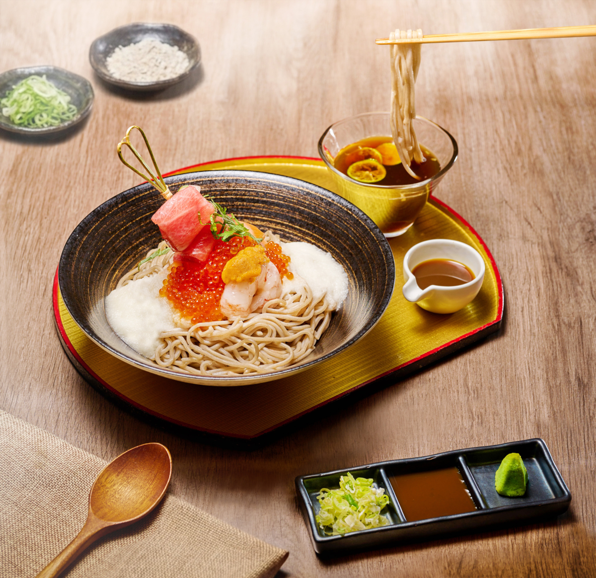日本橋海鮮丼辻半首創黑鮪魚海味蕎麥沾麵 