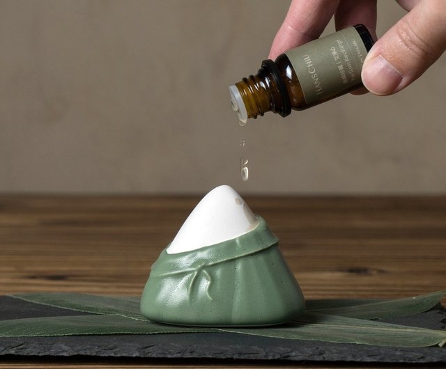 【包粽擴香石禮盒】鶯歌燒與艾草精油