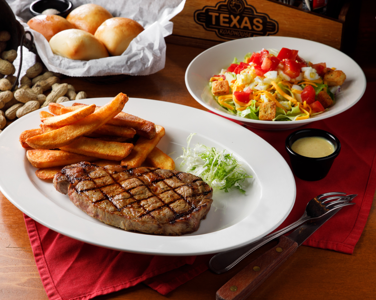 TGI FRIDAYS 星期五餐廳 / Texas Roadhouse 德州鮮切牛排七夕洪棟